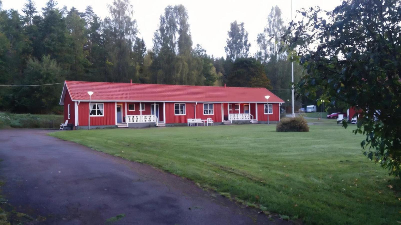Klaraborg - Rum Och Koek I Borgvik ภายนอก รูปภาพ